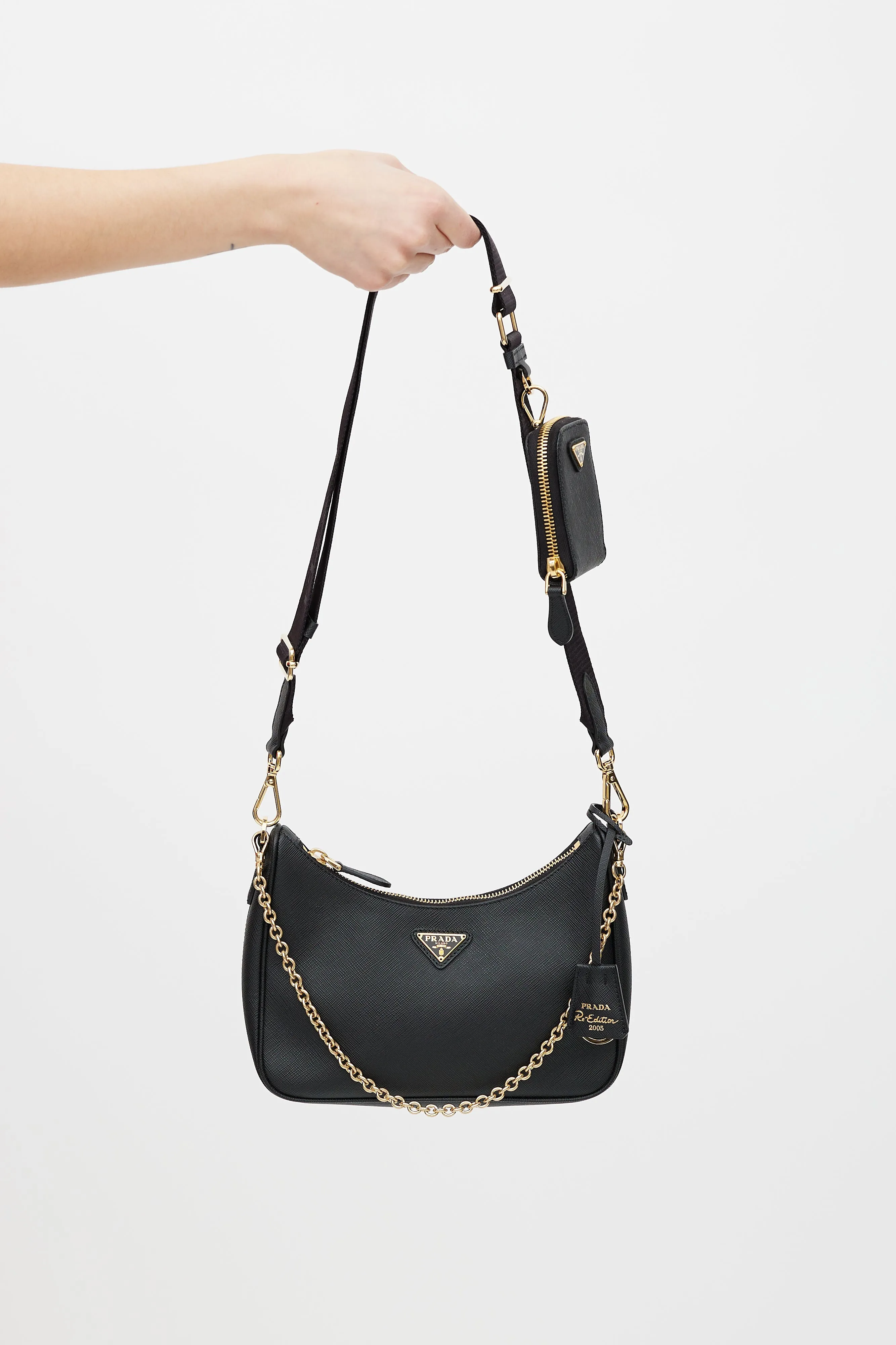 Black Saffiano Leather Re-Edition 2005 Shoulder Bag