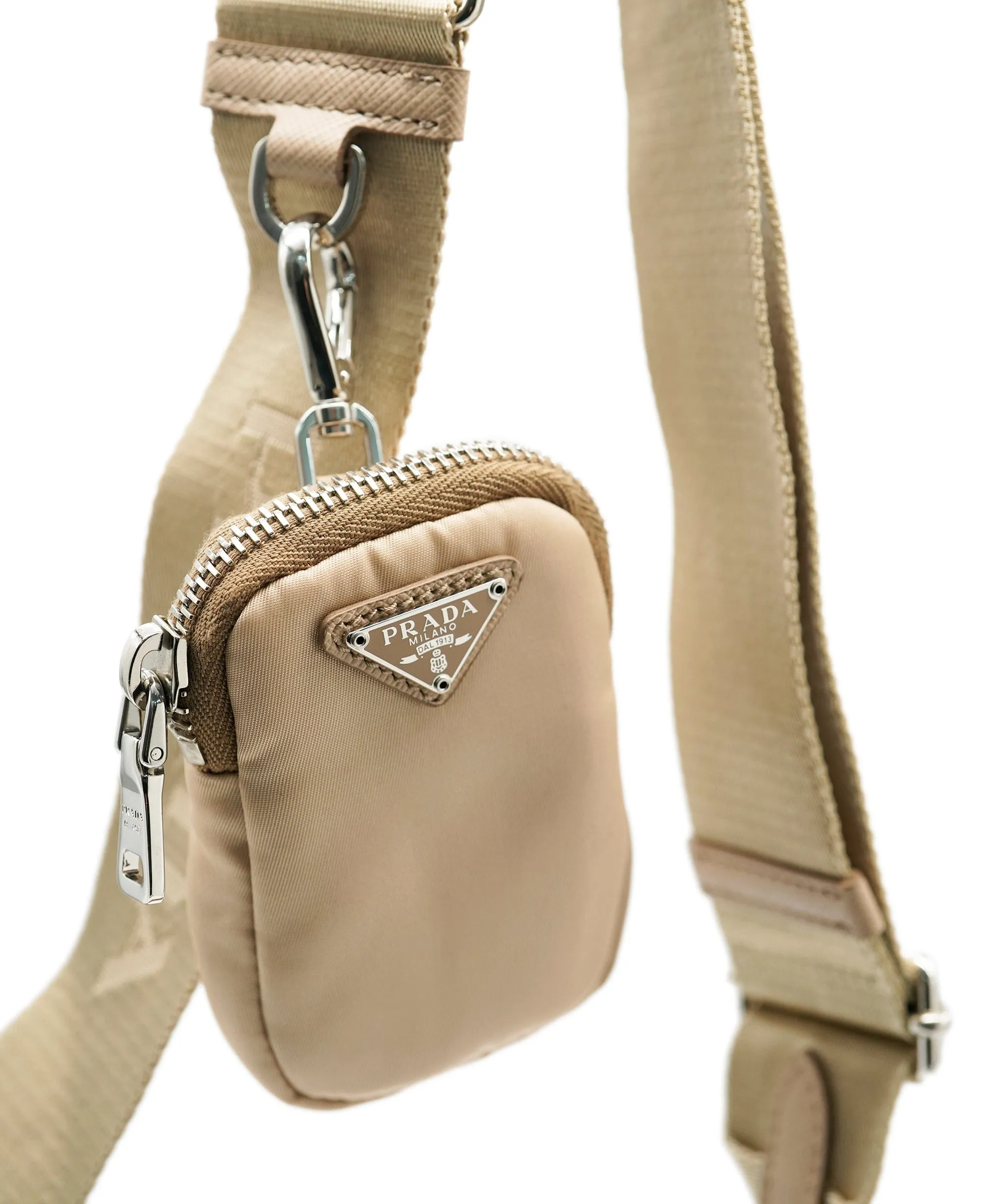Prada Beige Re-Nylon Re-Edition 2005 ASC4191
