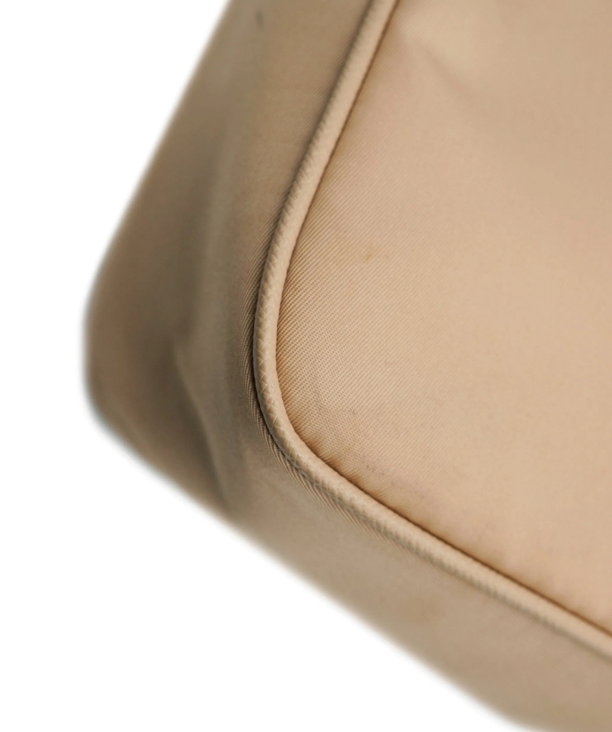 Prada Beige Re-Nylon Re-Edition 2005 ASC4191
