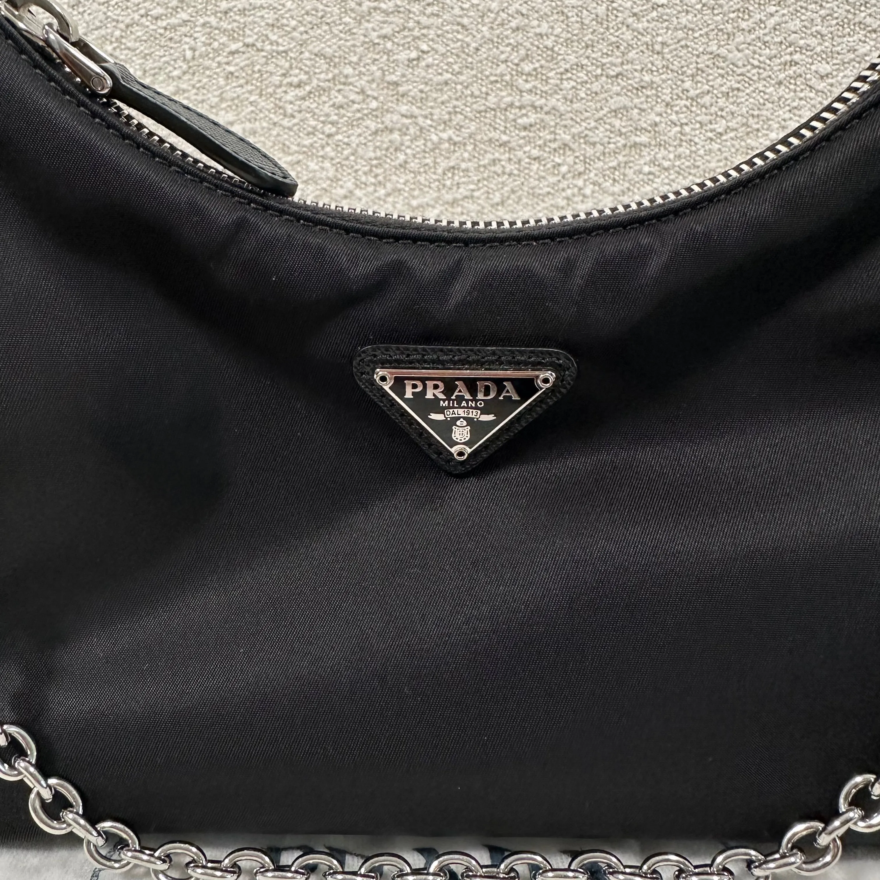 Prada Re-Edition 2005 Shoulder Bag Black