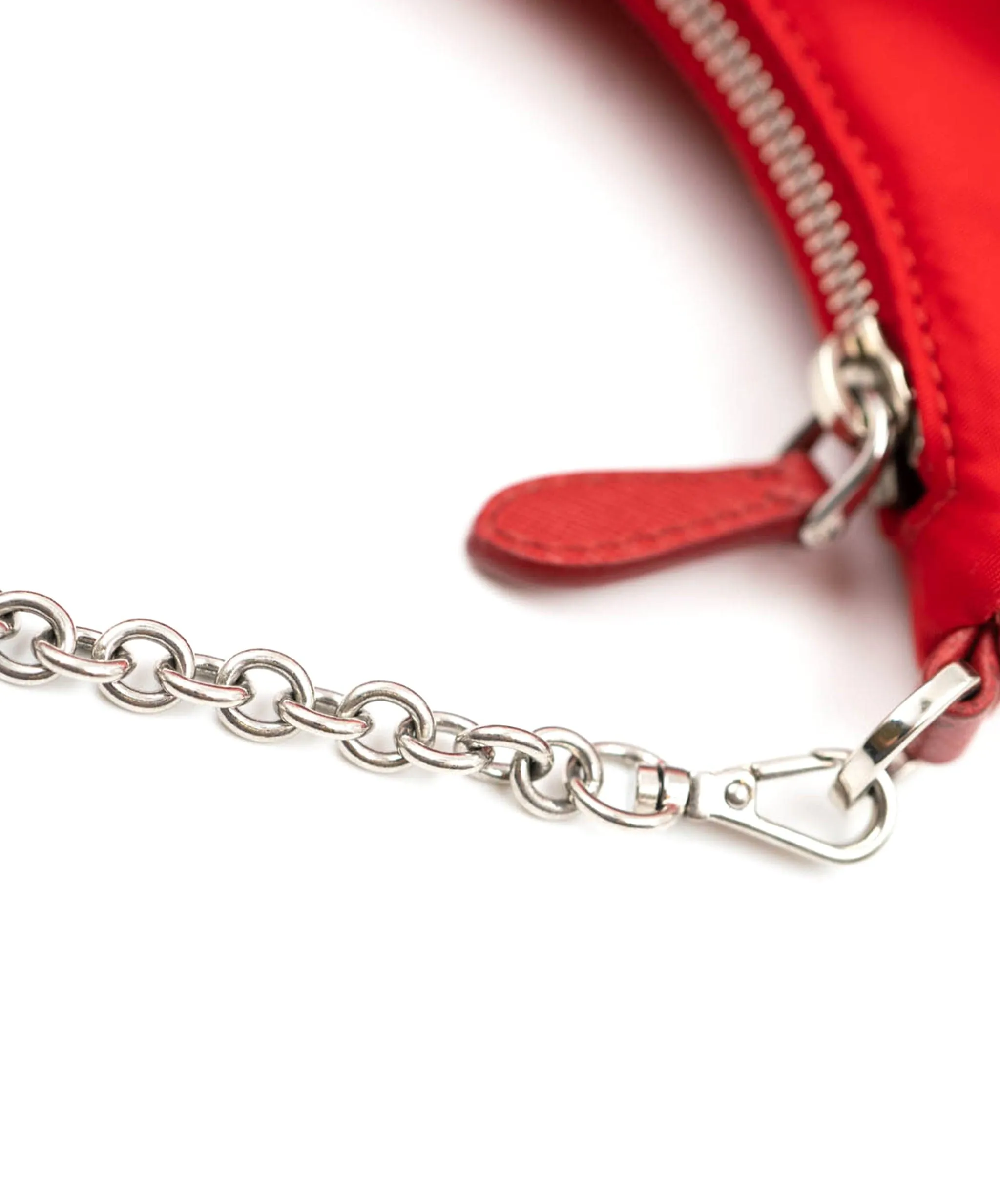 Prada red re edition 2005 bag  ASL4122