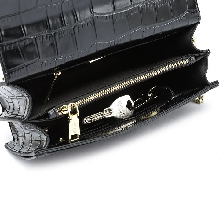 Speculate Textured Evening Bag BD 99