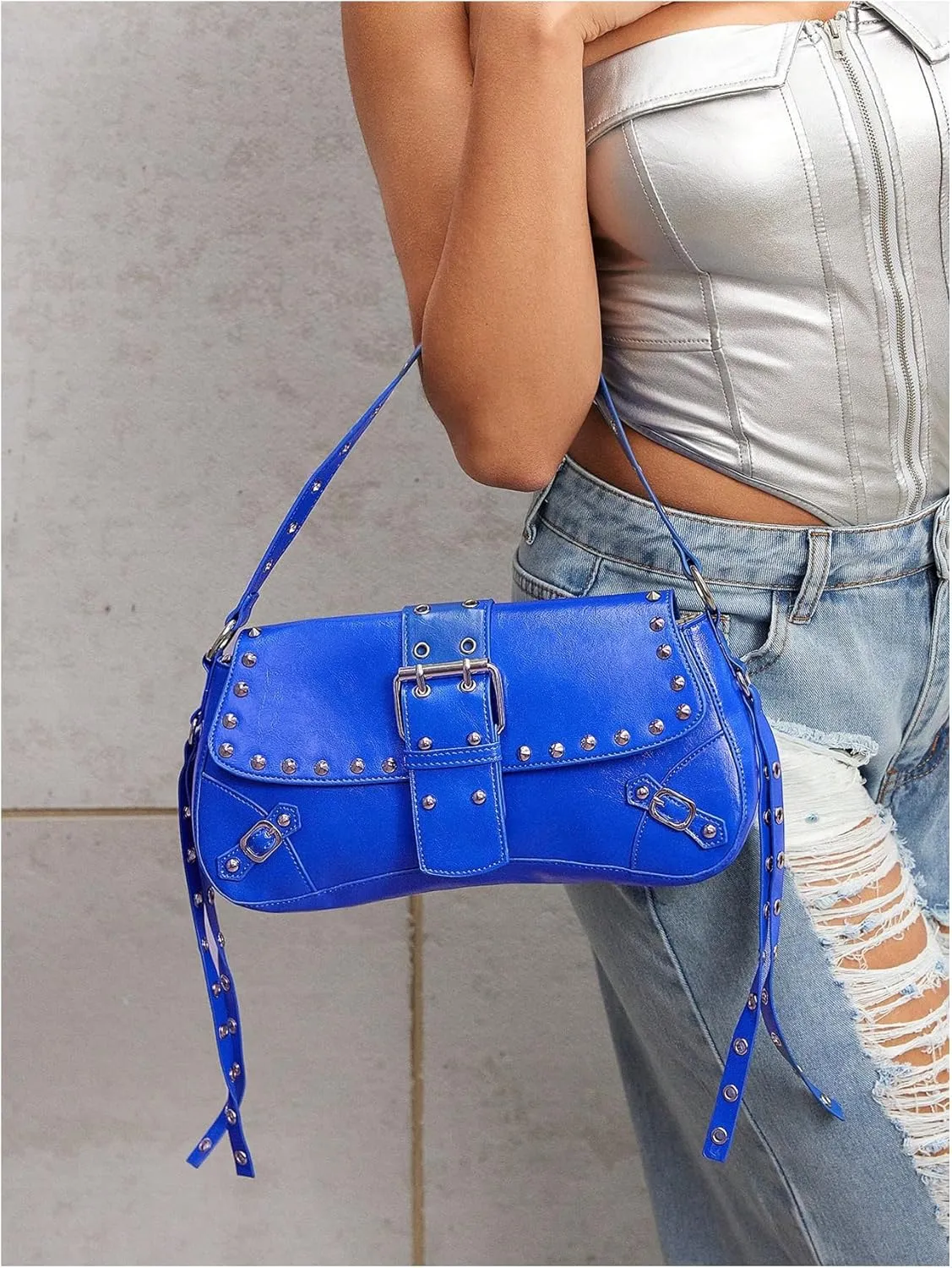 Verdusa Women's Shoulder Bag Y2K Handbag Cute Trendy Goth Studded Rivet Punk Purse